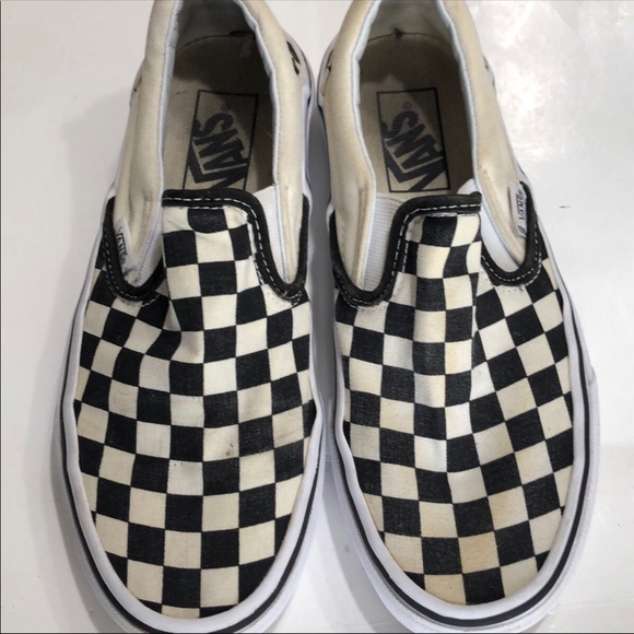 Checkered Vans slip ons - Picture 4 of 9